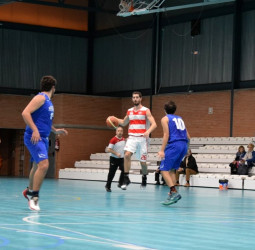 Borja Arévalo ya forma parte del Logrobasket Club