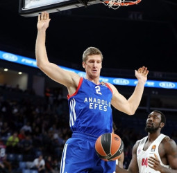 Justin Doellman, en el punto de mira de la Virtus Bolonia