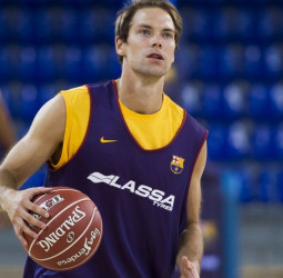 Petteri Koponen, en observación tras un accidente de tráfico