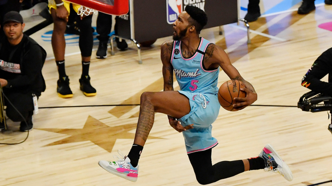 Derrick Jones Jr se lleva el Concurso de Mates con polémica