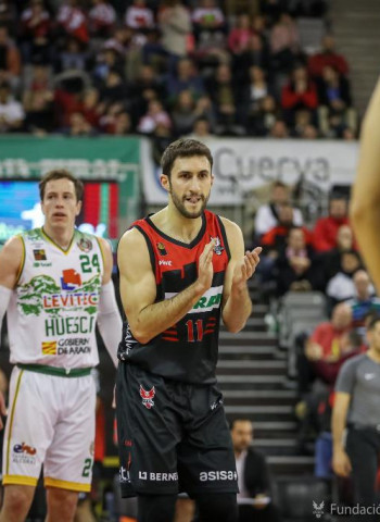 Carramimbre resiste en el liderato en una nueva gran noche para el HLA Alicante