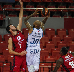 El Casademont Zaragoza pierde con merecimiento ante Burgos (86-100)