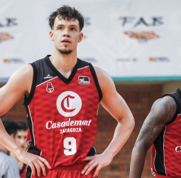 Derrota en el Trofeo Ibercaja-Memorial Pepe Lanzuela ante Valencia Basket (73-88)