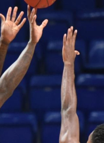 El Unicaja sella su billete al Top 16 en Montenegro (66-90)