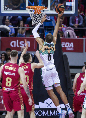 El Surne BB redondea su festejo con un triunfo en Zaragoza (67-74)