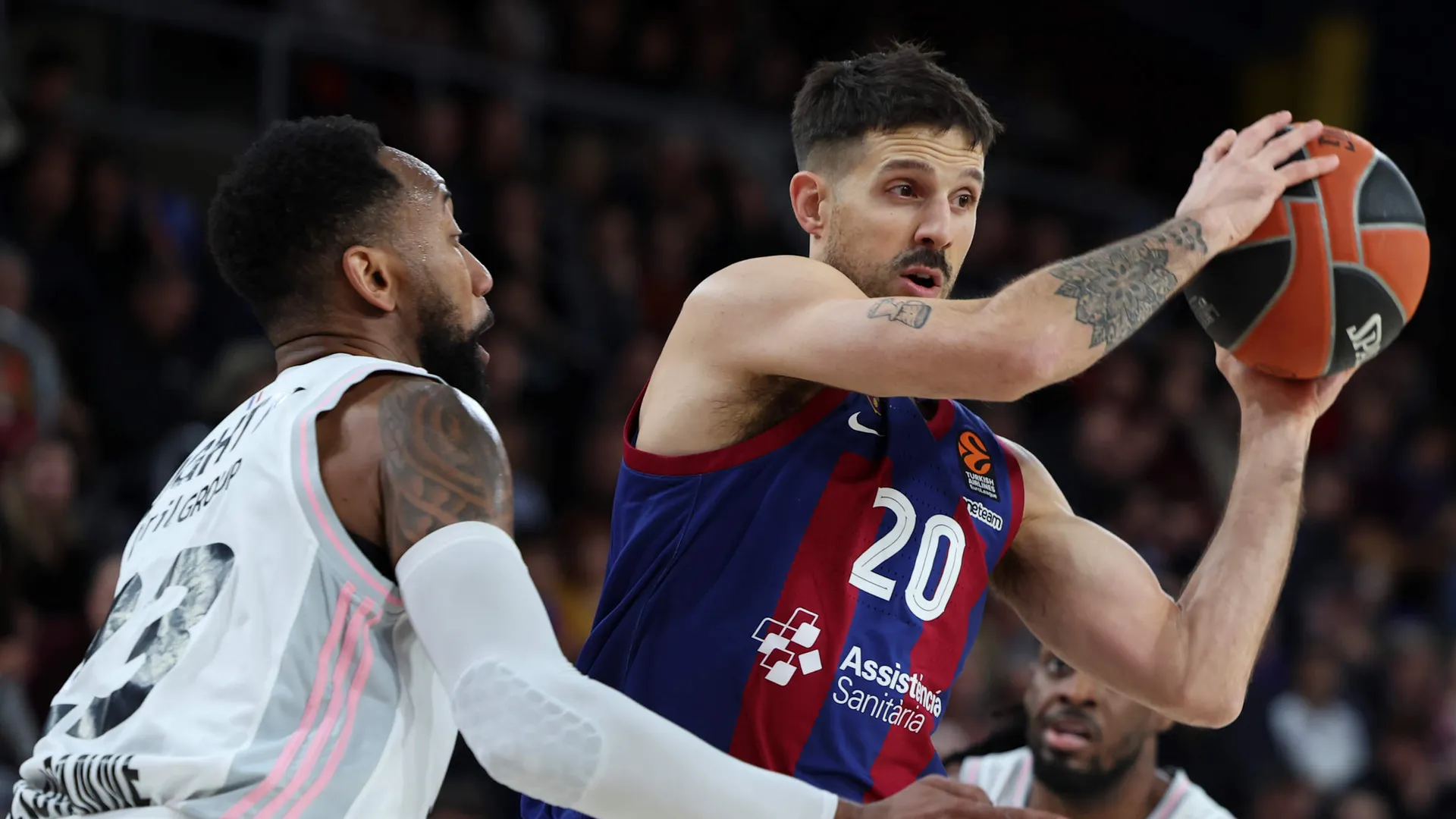 Un excelso Laprovittola lidera al Barça ante el ASVEL (101-92)