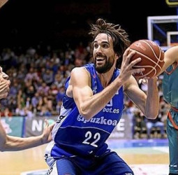 Jordi Grimau completará el juego exterior del Movistar Estudiantes