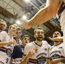 Monbus Obradoiro vence con solvencia a un superado Acunsa GBC (85-76)