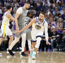 Los Warriors cogen ventaja en la serie (123-116) [2-3]