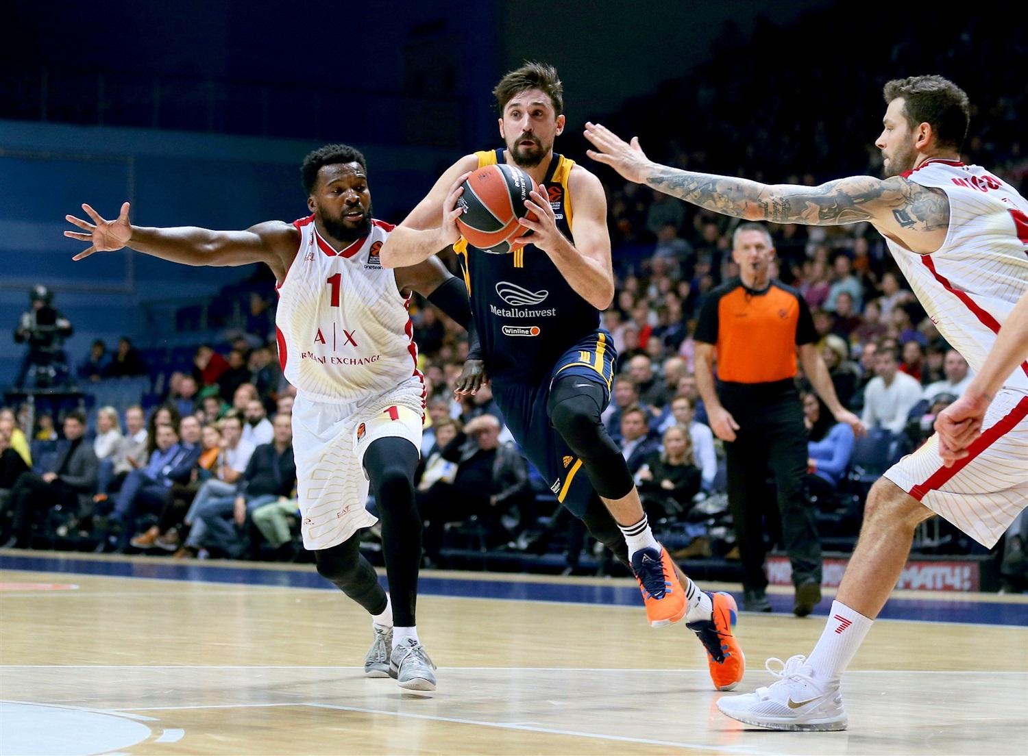 El Khimki termina con la racha de victorias del Armani Milán (87-79)