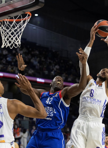Estreno espectacular del Real Madrid en la Euroliga (82-69)