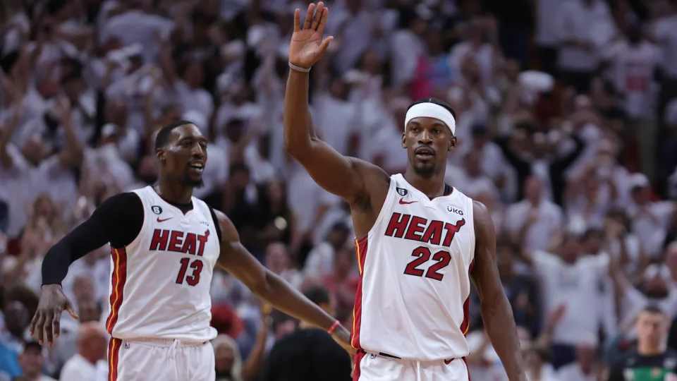 Los Miami Heat acarician las Finales de la NBA (102-128) [0-3]