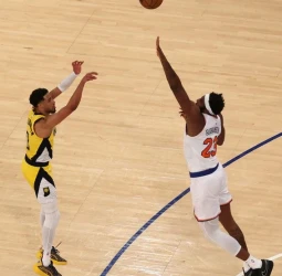 Indiana firma un milagro en el Madison, 138-135 [0-1]