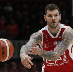 Partizan intenta el fichaje de Vladimir Micov