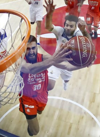 ¿Cómo le fue a cada equipo tras el primer partido de una serie a 5?