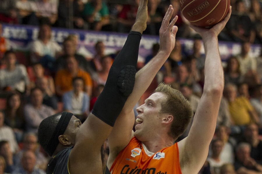 El Valencia Basket recupera la Fonteta (93-75)
