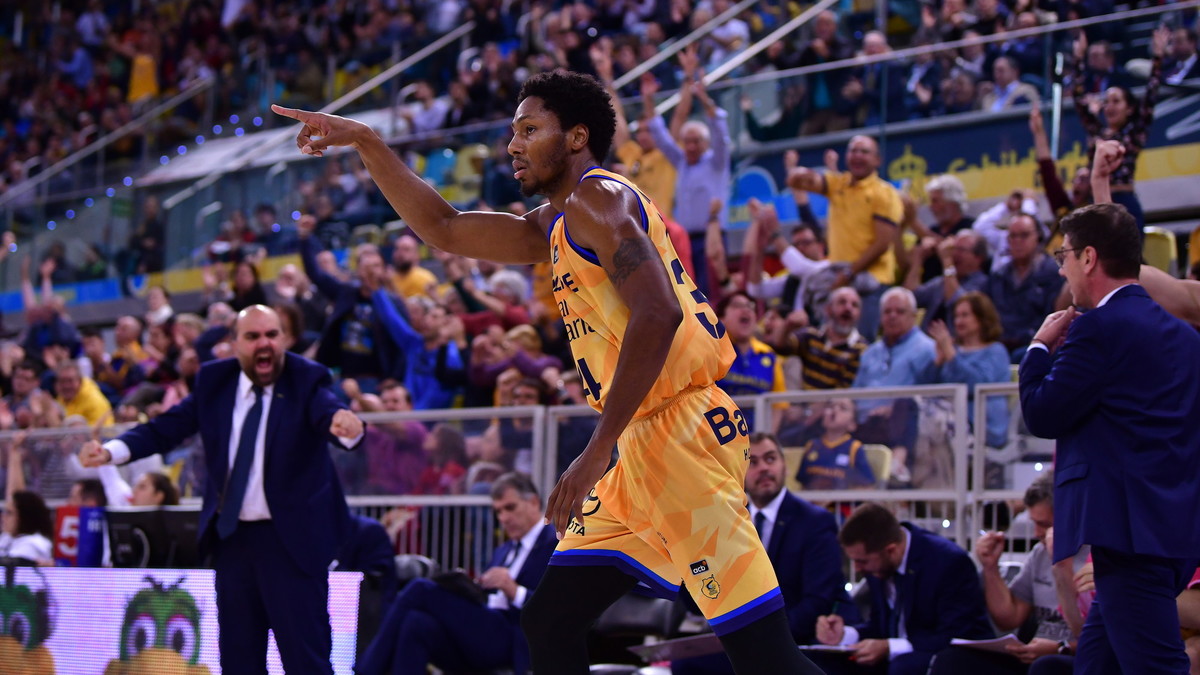 El Herbalife Gran Canaria se abona a las victorias en finales apretados (85-79)