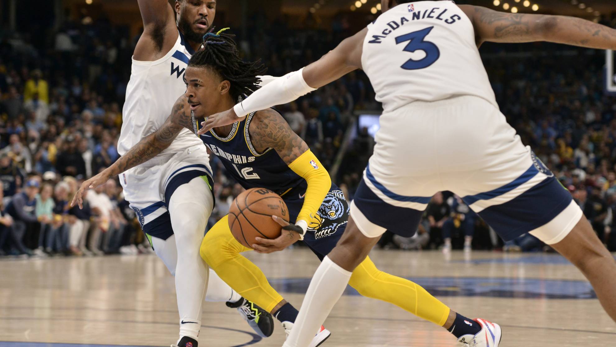 [1-1] Reacción fulgurante de los Grizzlies (96-124)