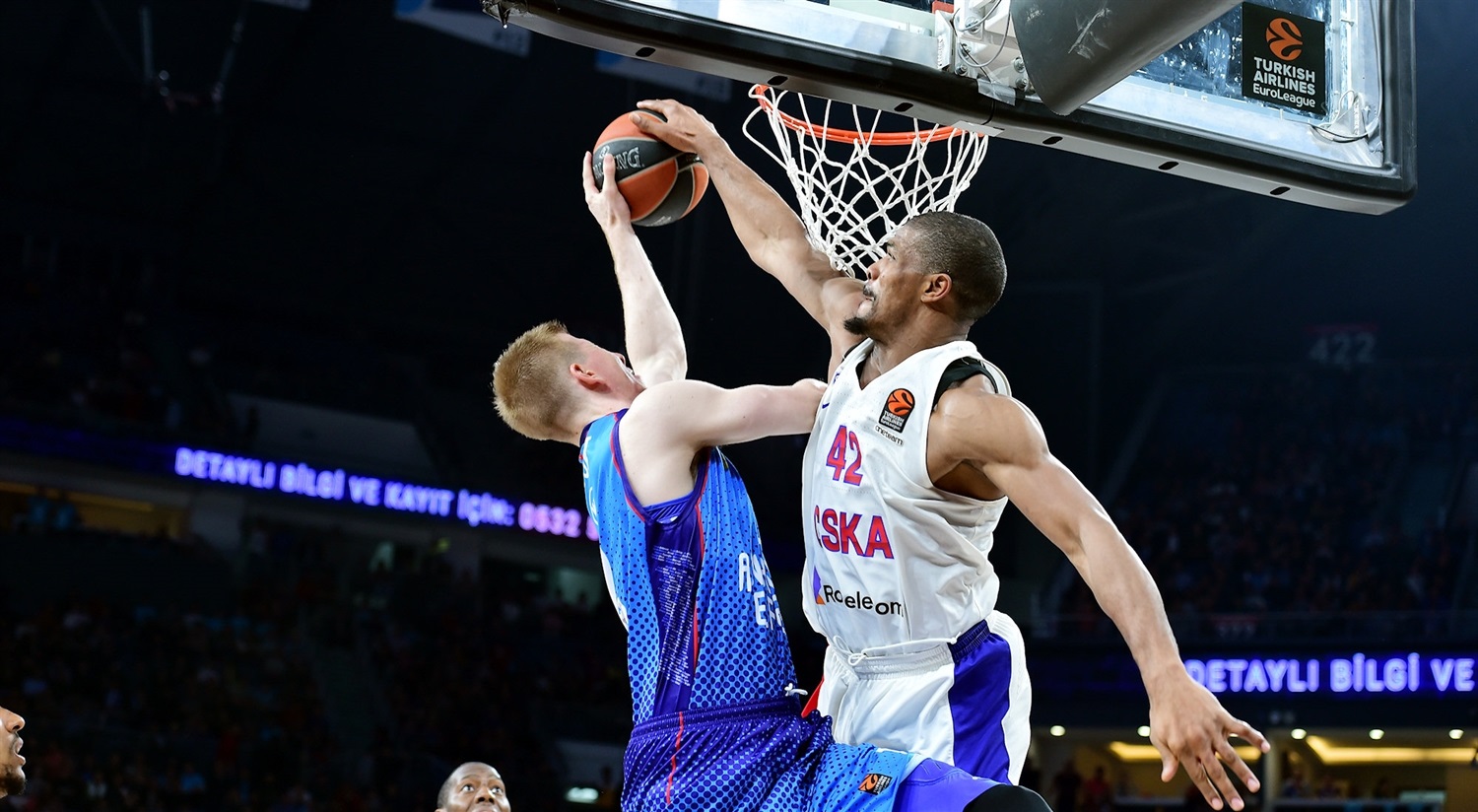 Higgins marca la diferencia y le da la victoria al CSKA ante el Anadolu (78-80)
