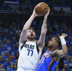 Entre Doncic y Washington empatan la serie, 110-119 [1-1]
