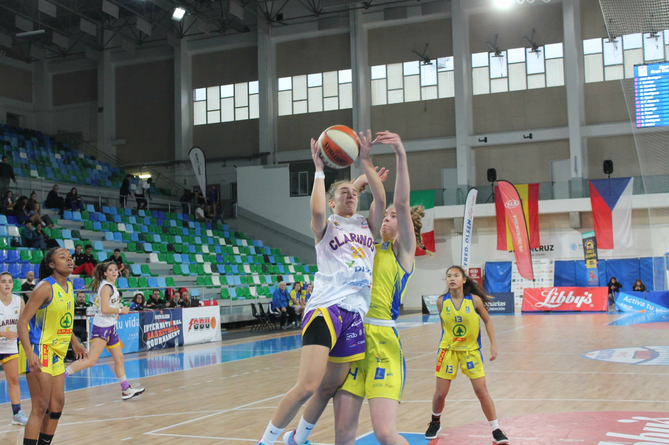 Adareva Tenerife quiere ser el campeón del ‘XXIII Fred Olsen Express International Basketball Tournament’