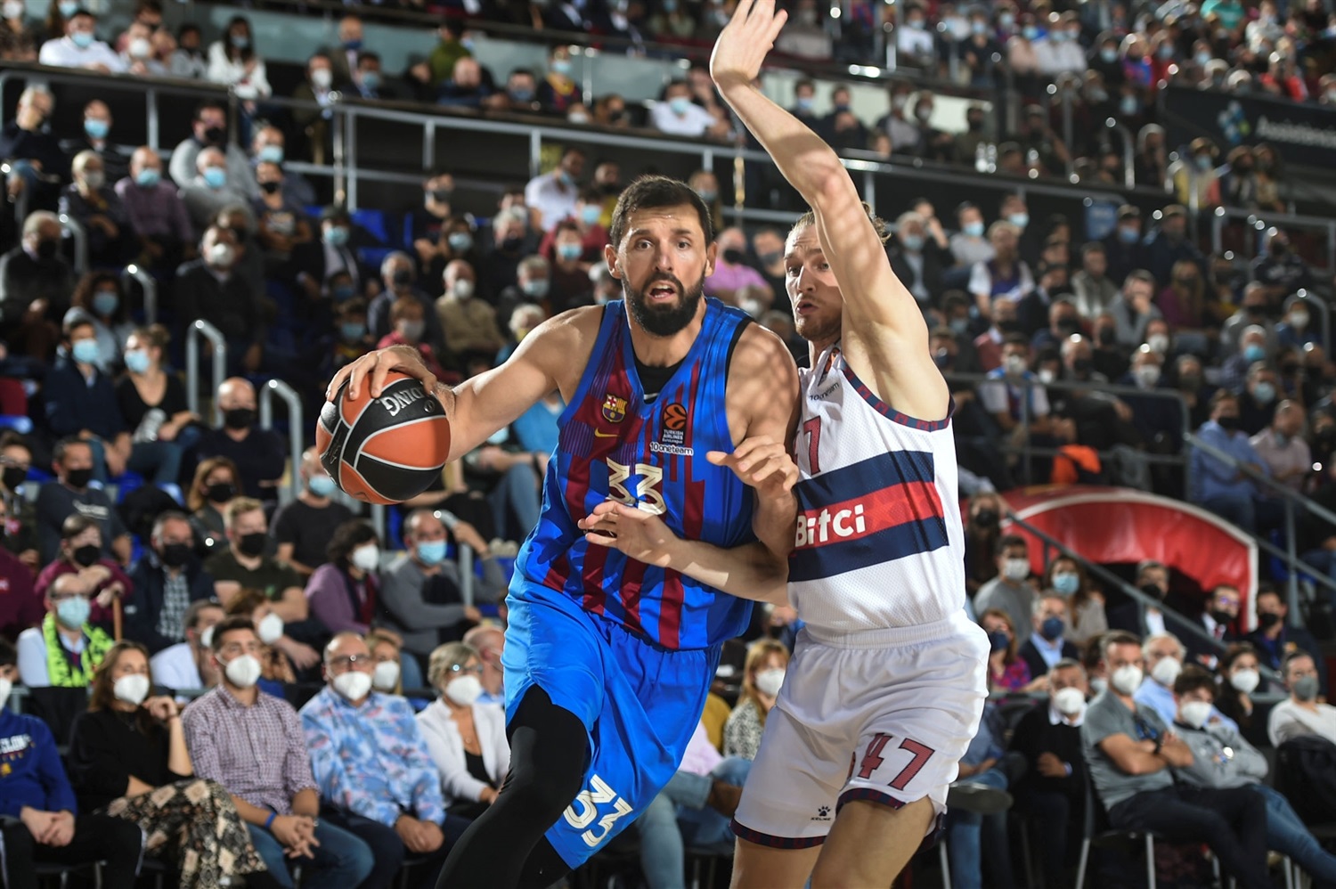 El Barça no da opción a un Baskonia totalmente superado (93-67)