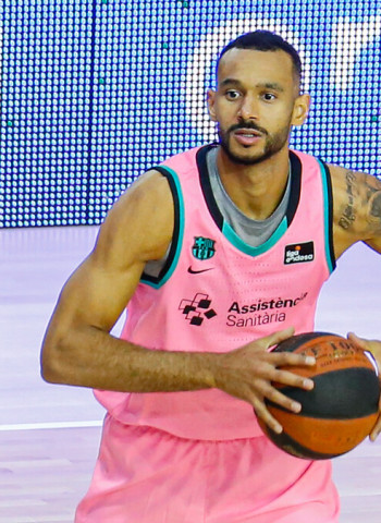 Adam Hanga no seguirá en el Barça