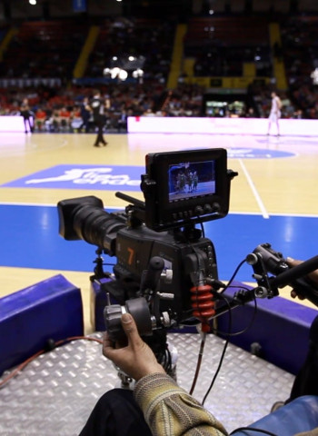 El Látigo: Baloncesto y televisión: cuando un amigo se va... imito a Chuck Berry