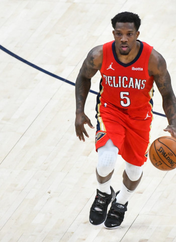 Los Lakers piensan en Bledsoe como posible sustituto de Schröder