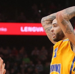 El Anadolu Efes anuncia el fichaje de Tyler Honeycutt