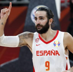 Ricky Rubio es condecorado con la Gran Cruz al Mérito Deportivo