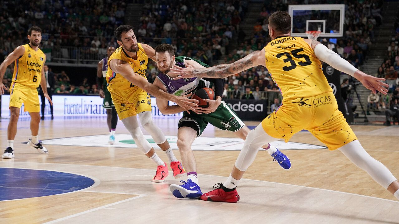 Sólido triunfo del Unicaja ante el Lenovo Tenerife (75-71)