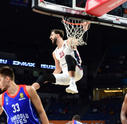 Tornike Shengelia apunta a la Virtus Bolonia con el Barcelona en el horizonte