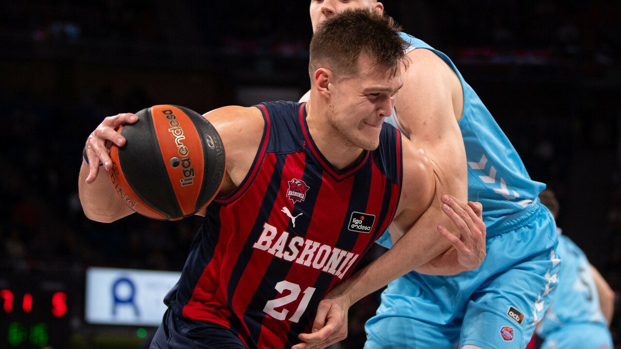 El Baskonia logra una trabajada victoria ante el Palencia, 94-82