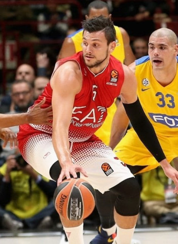 Barcelona y Fenerbahce se descartan para fichar a Gentile