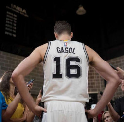 Pau Gasol, 20.000 puntos en la NBA