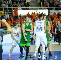 Paunic: "Jugamos como una familia"