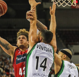 Y Zaragoza no se rindió (71-69)