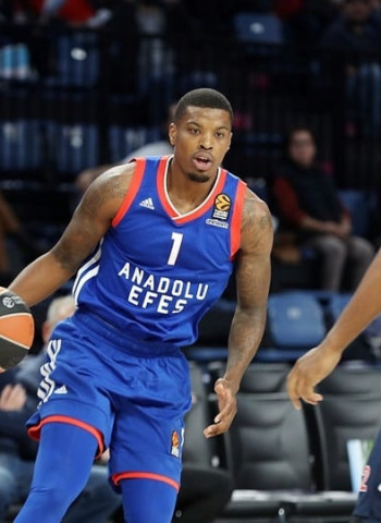 Ricky Ledo tiene los días contados en el Anadolu Efes