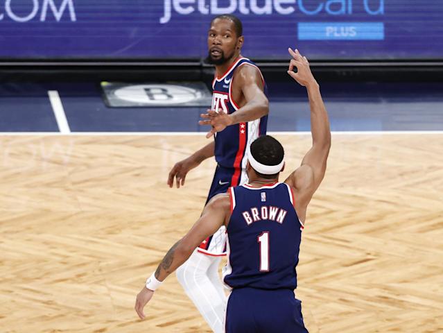 Un vistazo a la noche NBA