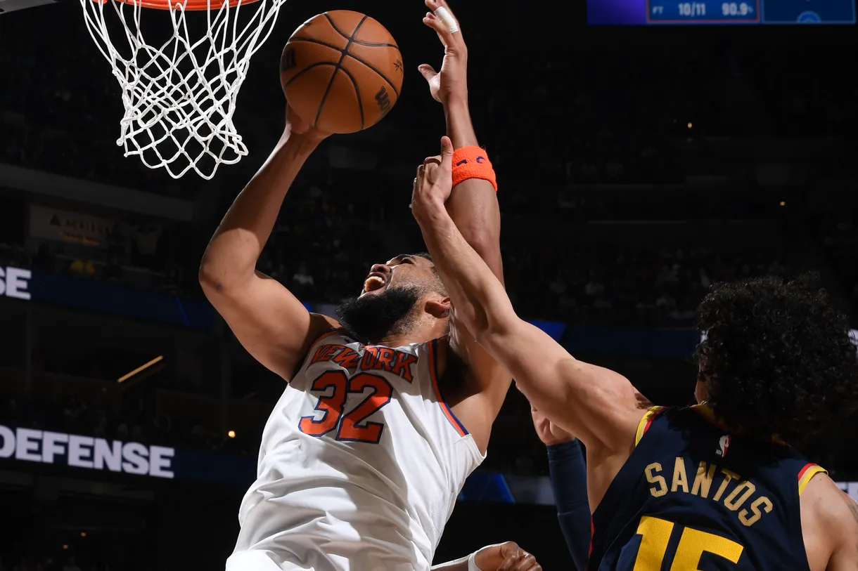 Curry celebra su cumpleaños con una nueva victoria, 94-97