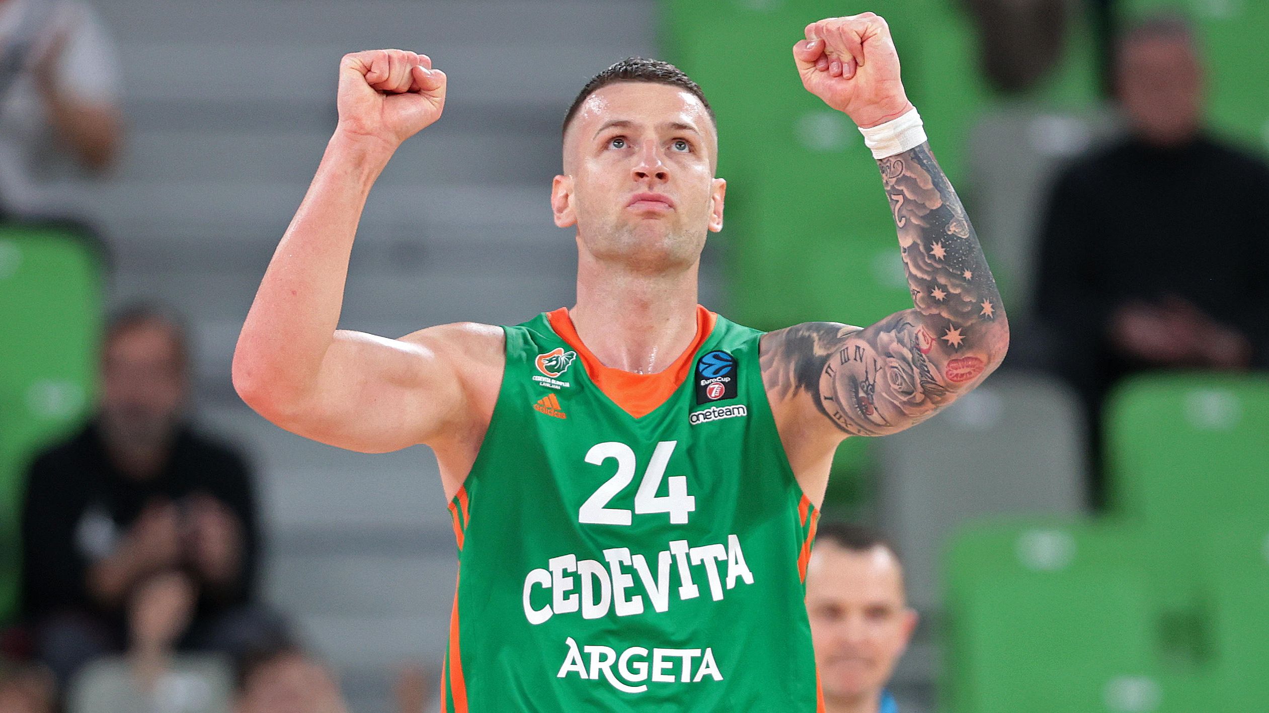 Alen Omic se va al baloncesto chino