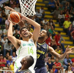 México derrotó a un conocido rival y Brasil superó a una impresionante Colombia