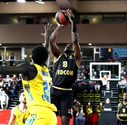 Bacon conduce al Mónaco a la victoria ante el ALBA (91-74)