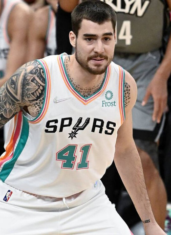 Los Utah Jazz planean cortar a Juancho Hernangómez