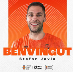 Stefan Jovic, un playmaker subcampeón del Mundo se une a la Familia Taronja