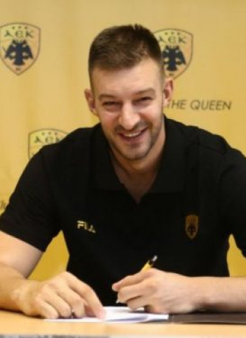 El AEK Atenas anuncia el fichaje de Stevan Jelovac
