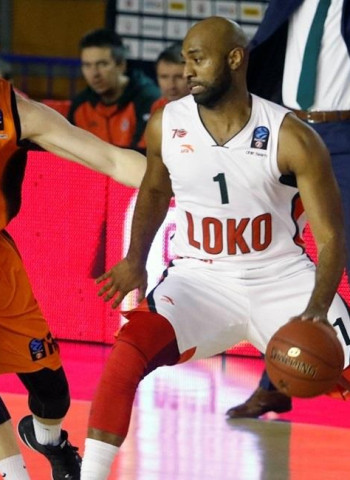 Mardy Collins, un año más en el Lokomotiv