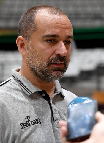 La Penya se estrena en la Liga Endesa recibiendo al Bilbao Basket