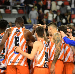 El Leyma Coruña se lleva la victoria "a lo grande" en el derbi galego ante COB (84-51)